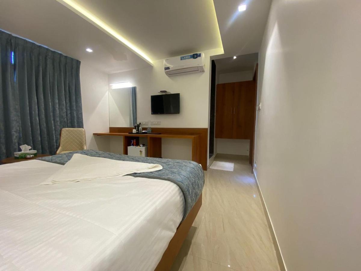 The Urban Hive Hotel Белґаум Екстер'єр фото