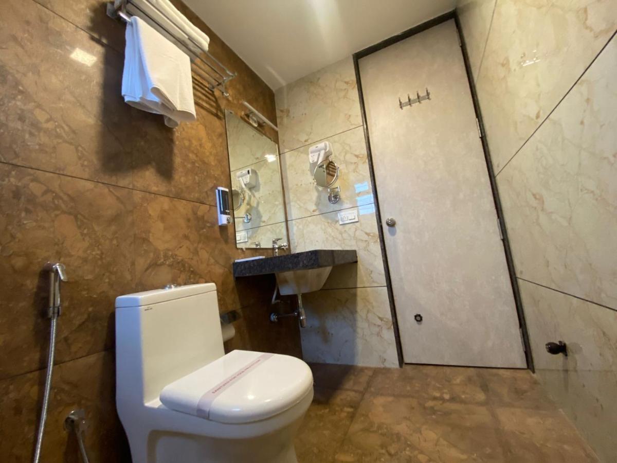 The Urban Hive Hotel Белґаум Екстер'єр фото