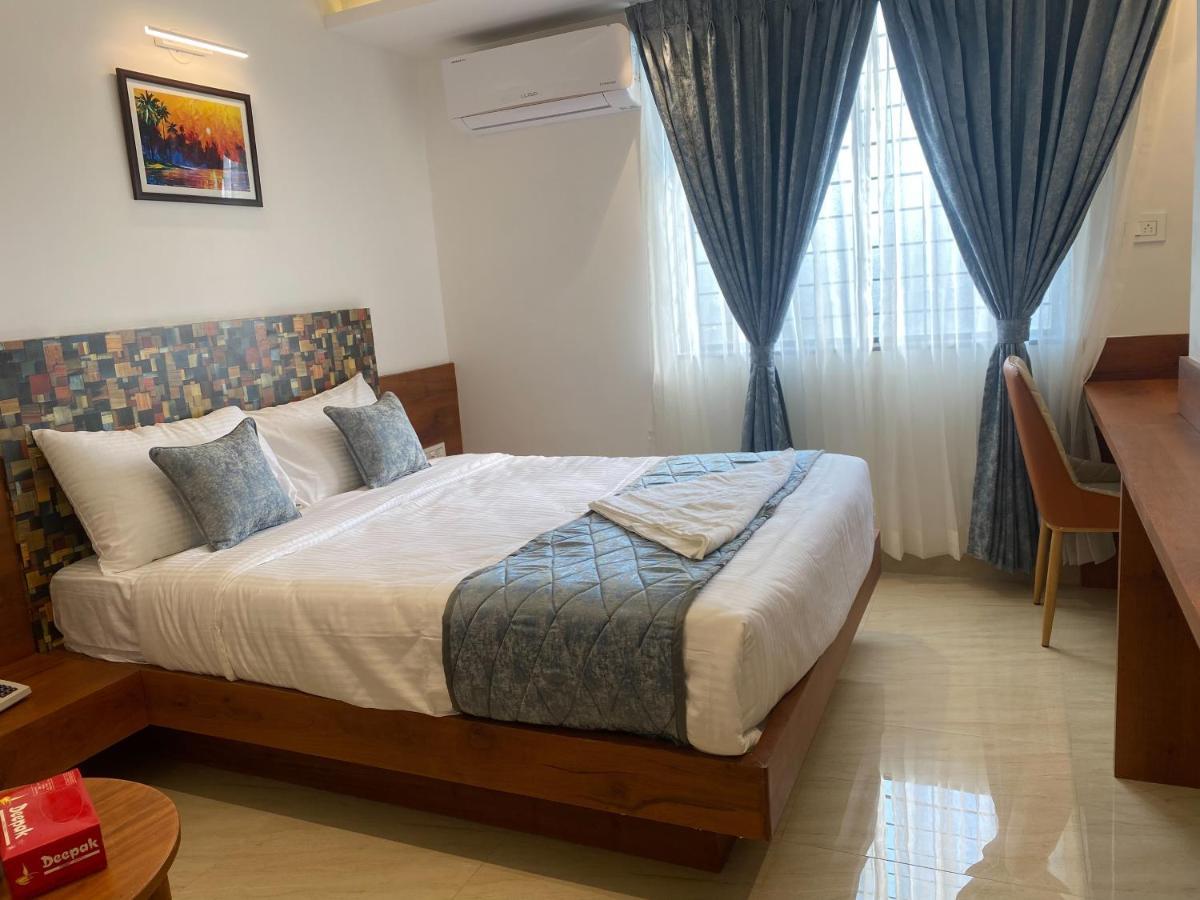 The Urban Hive Hotel Белґаум Екстер'єр фото