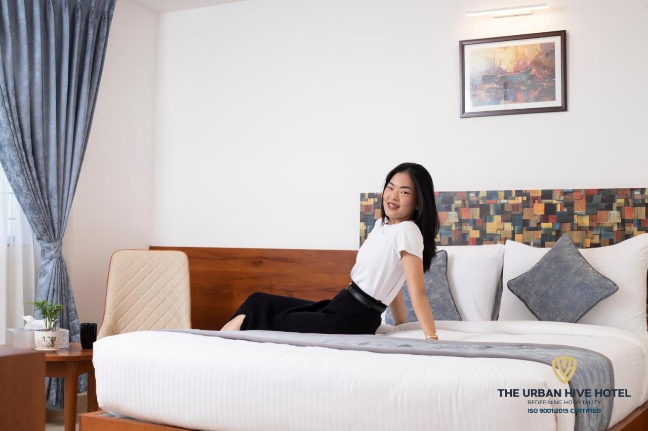 The Urban Hive Hotel Белґаум Екстер'єр фото