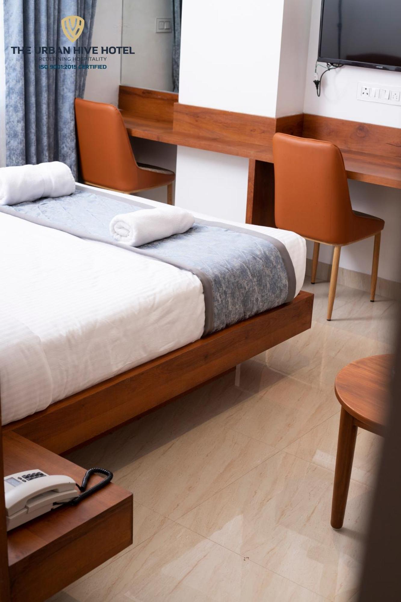 The Urban Hive Hotel Белґаум Екстер'єр фото
